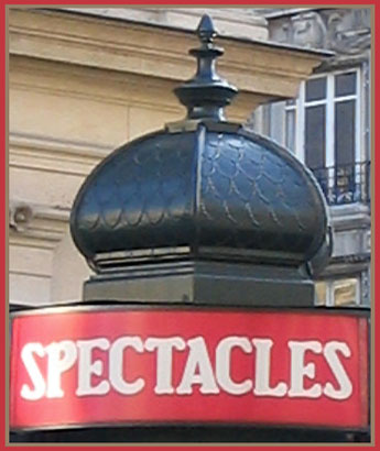 Kiosk in Paris - 2004